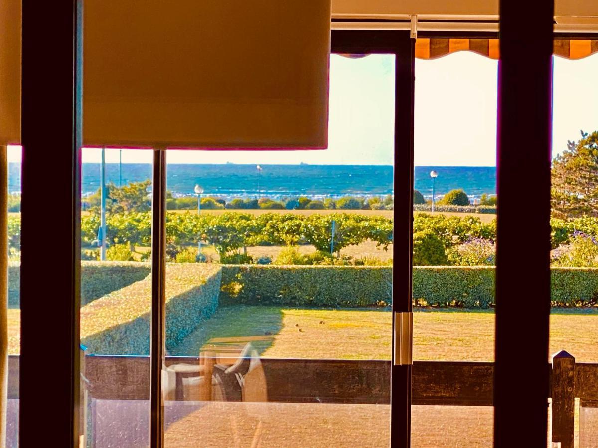 Ferienwohnung Magnifique Appart Standing Face Mer Centre A Pied Deauville Exterior foto